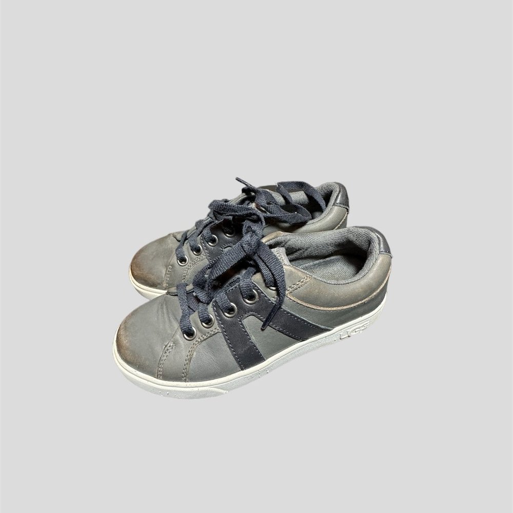 UGG size 13 Marcus leather gray sneaker 1105193K